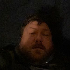 Meet your Posher, Dustin